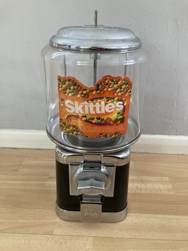Beaver sweet vending - vending, machine
