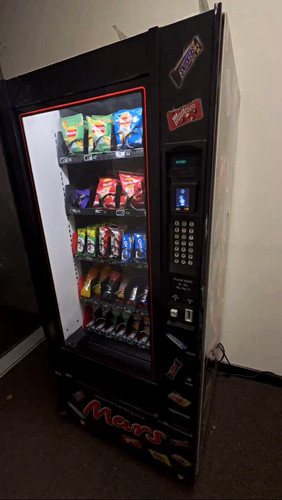 Commercial snack vending - snack,