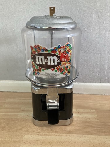 Beaver sweet vending machine - sweet,